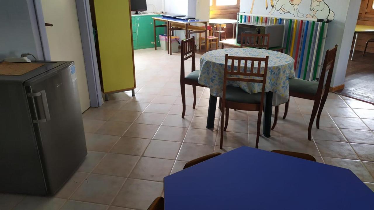La Piccola Scuola Vila Olbia Exterior foto